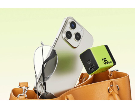 WEKOME WP-U36 Super brzi Strujni GaN Punjač 2-porta USB (3.0 i 3.1 Tip C) 35W, zeleni
