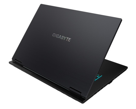 GIGABYTE A16 PRO DYH 16'' Core 7 240H 32GB 1TB RTX 5080 W11H
